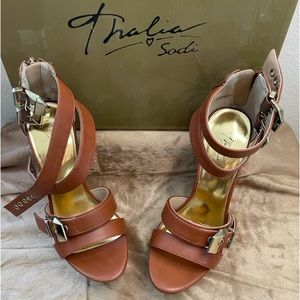 Thalia Sodi Cognac / Brown Wedges